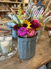  Hanging Galvanized Wall Bucket