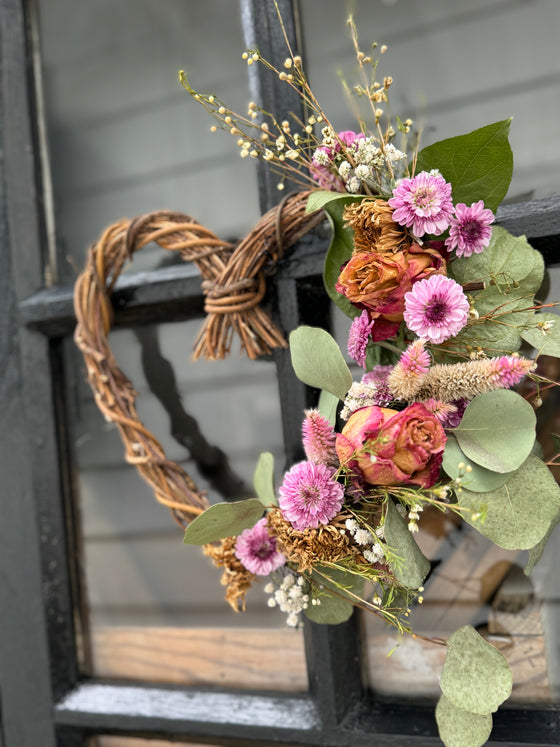 Texas Dried Flower Heart Wreath DIY Event Feb.17