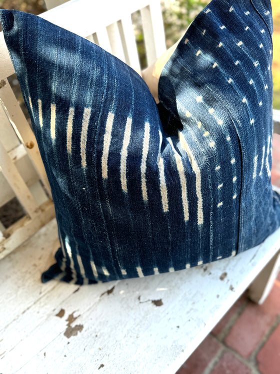 Vinnie Vintage Indigo Pillow Cover