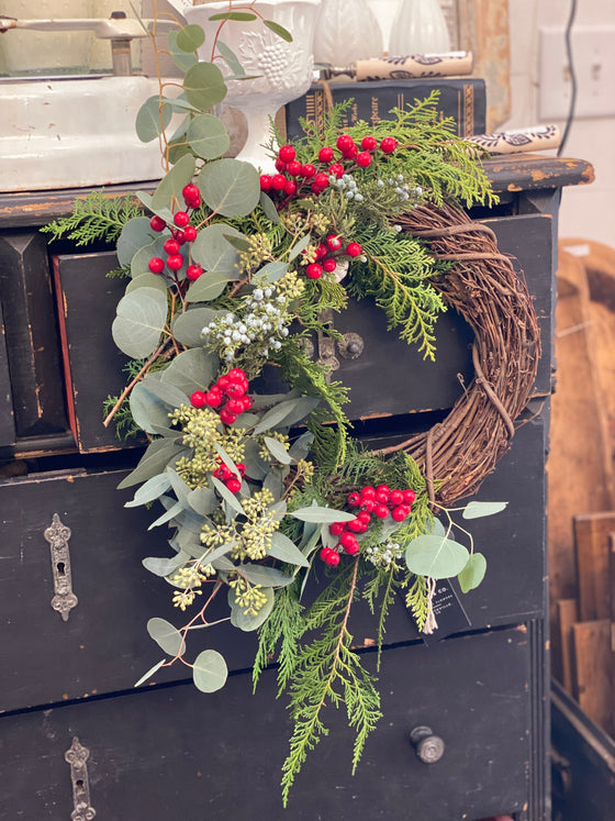 San Clemente, CA Dec. 5 Holiday Wreath DIY Event