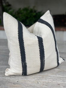  Black & White ZigZag Authentic Mud Cloth Pillow Cover